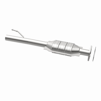 MagnaFlow Direct Fit Catalytic Converter 01-04 Ford Escape 3.0L Rear / 01-04 Mazda Tribute 3.0L Rear