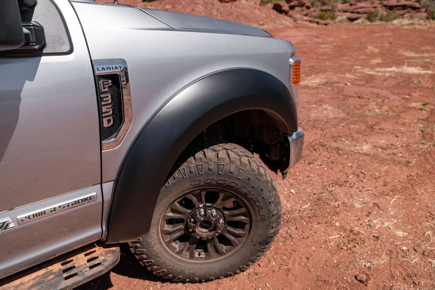 Extend-A-Fender 4 PC Fender Flare Set For 2017-2022 F-250/F-350 Super Duty Husky Liners