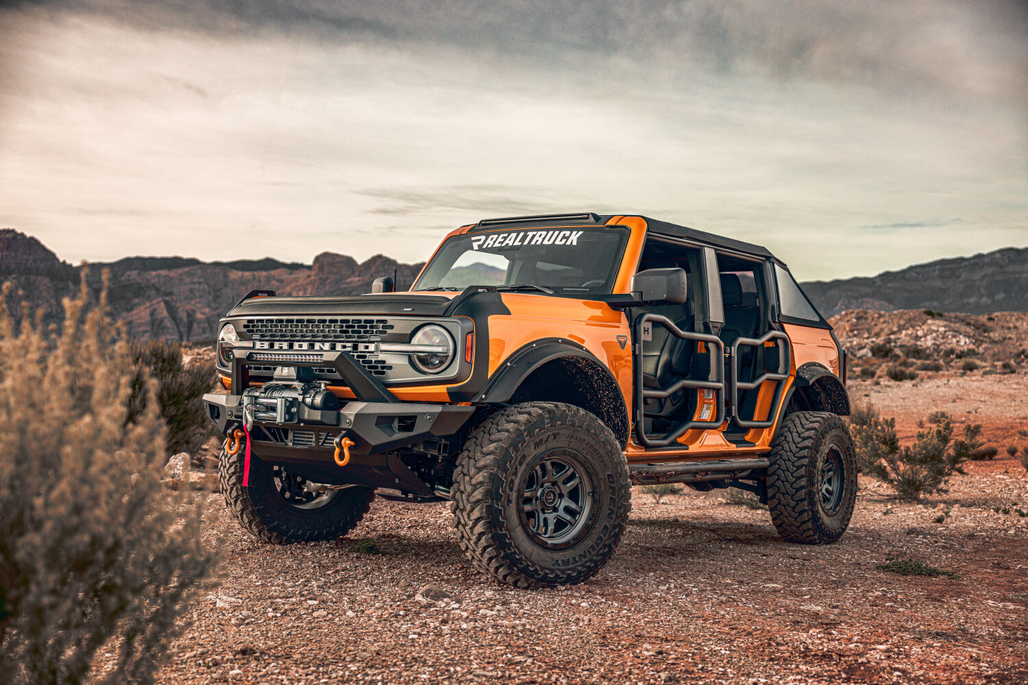 Aeroskin II Hood Protector Matte Black Low Profile For 2021-2026 Bronco Sport Husky Liners