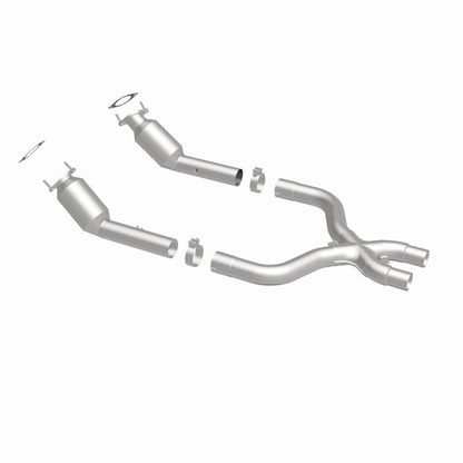 MagnaFlow Direct Fit Catalytic Converter California Grade 2011 Ford Mustang 5.0L
