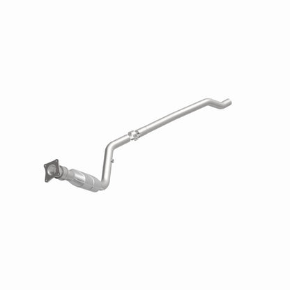 MagnaFlow Direct Fit Catalytic Converter 96-00 Caravan 3.0L