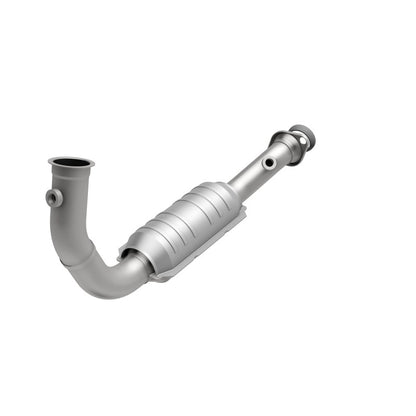 MagnaFlow Direct Fit Catalytic Converter 2004 Liberty P/S frt