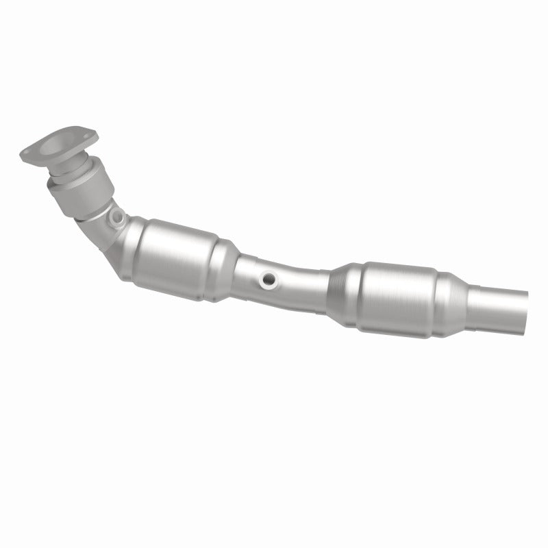 MagnaFlow Direct Fit Catalytic Converter 10-12 Chevy Camaro 6.2L P/S (49 State)