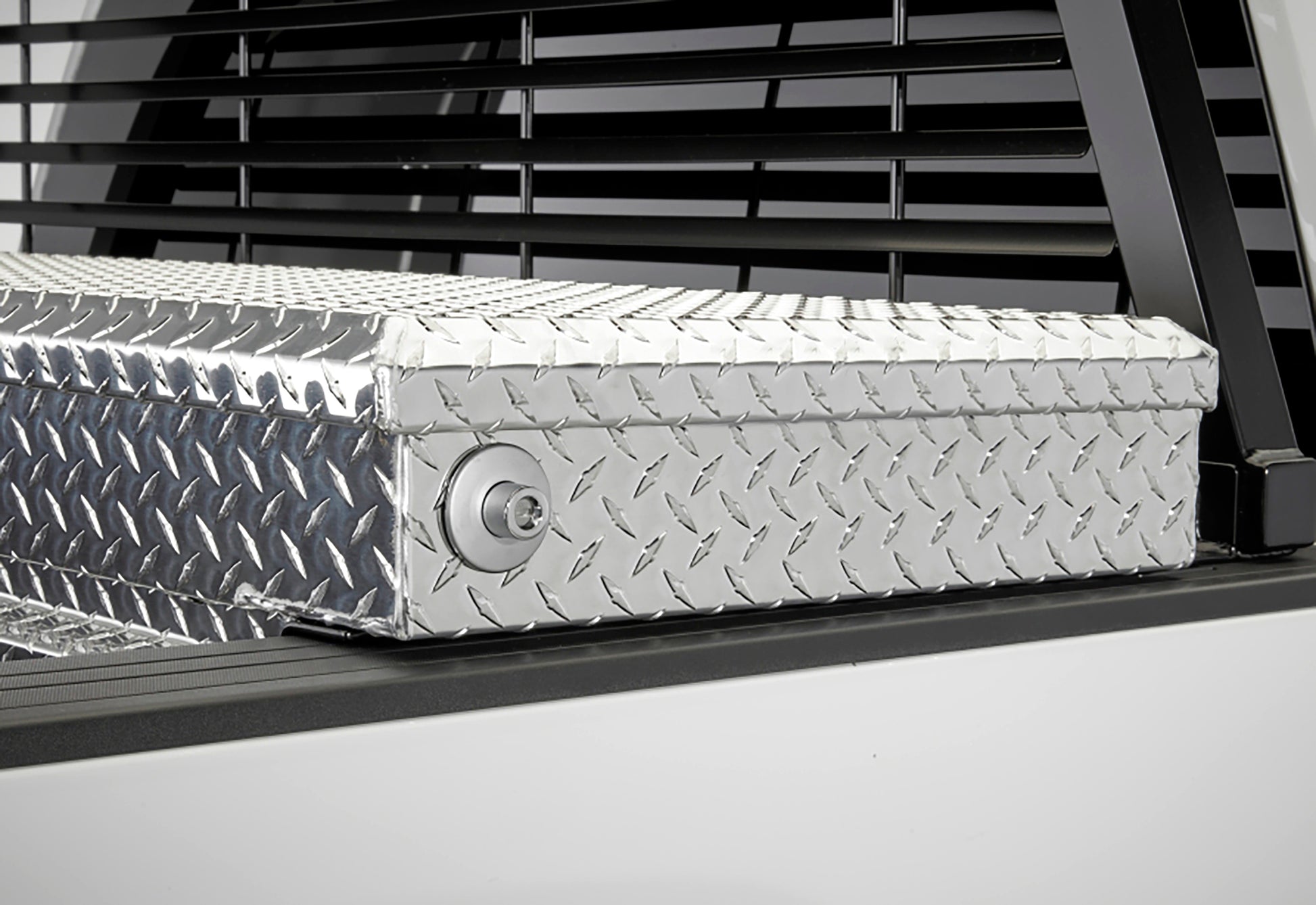 Hardware Kit Low Profile Fits w/21 Inch box Ram 1500 09-18 5.5 Foot 19-26 New Body Style w/o Rambox Backrack