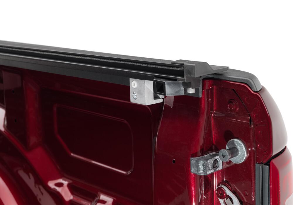 Retrax IX Tonneau Cover 2007-2021 Toyota Tundra Regular/Double Cab 6' 6 inch Bed without Deck Rail System