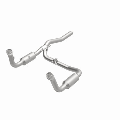 MagnaFlow Direct Fit Catalytic Converter 2009-2012 Dodge Nitro 3.7L Underbody