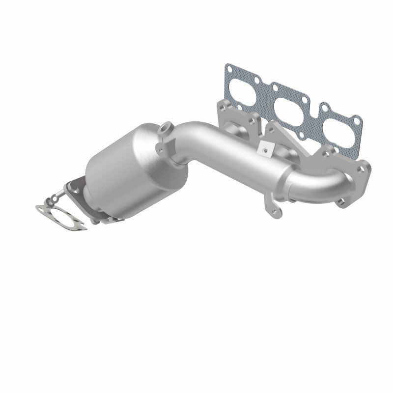 MagnaFlow Direct Fit Catalytic Converter 11-14 Hyundai Genesis V6-3.8L