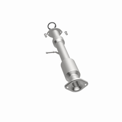 MagnaFlow Direct Fit Catalytic Converter 14-15 Toyota Highlander 3.5L