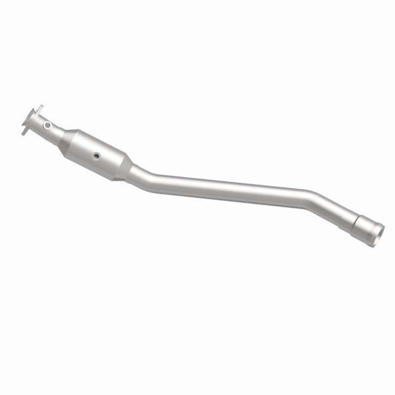 MagnaFlow Direct Fit Catalytic Converter 13-14 Mercedes-Benz GL450 V8 4.6 OEM Underbody