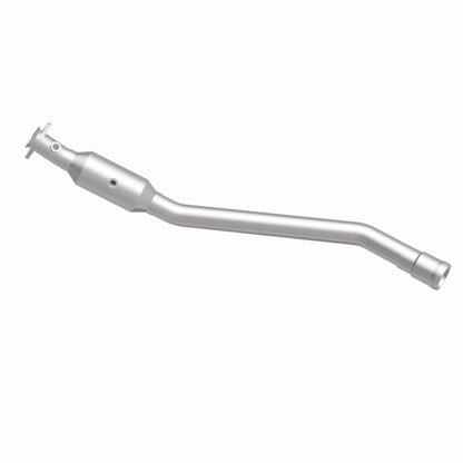 MagnaFlow Direct Fit Catalytic Converter 13-14 Mercedes-Benz GL450 V8 4.6 OEM Underbody