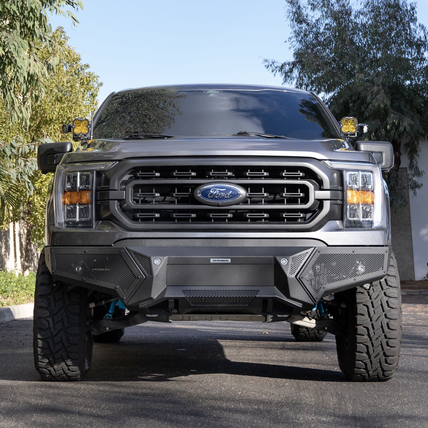 Element Front Bumper with Power Actuated Hide Away Light Bar Mount Textured Black 2021-2023 Ford F-150 Go Rhino
