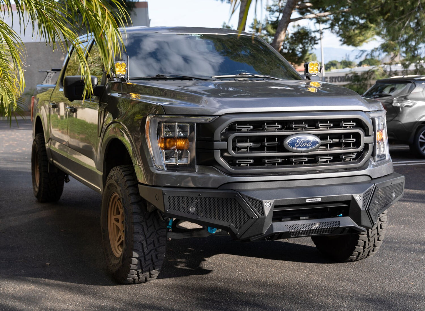 Element Front Bumper with Power Actuated Hide Away Light Bar Mount Textured Black 2021-2023 Ford F-150 Go Rhino