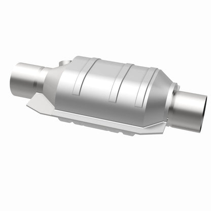 MagnaFlow Universal Catalytic Converter 2.25 Rear with O2