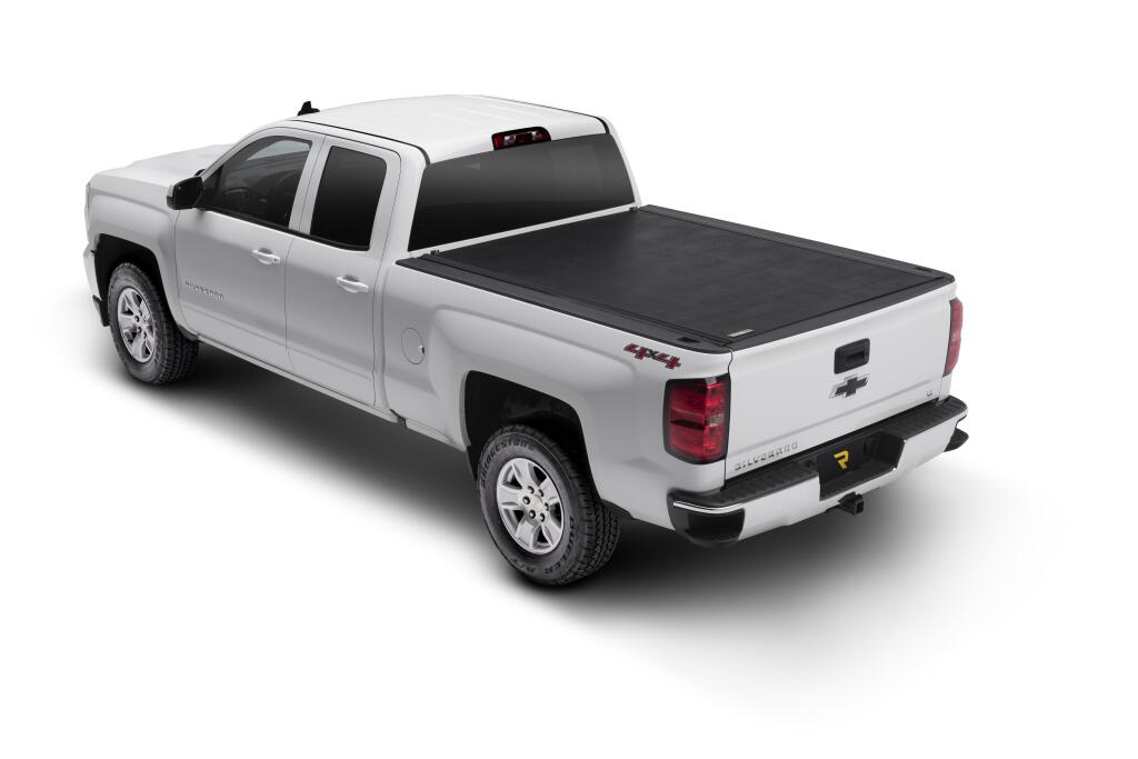 Revolver X2 Hard Rolling Truck Bed Cover 2014-2018 (2019 Legacy/Limited) Silverado/Sierra 5 Foot 9 Inch Bed BAK