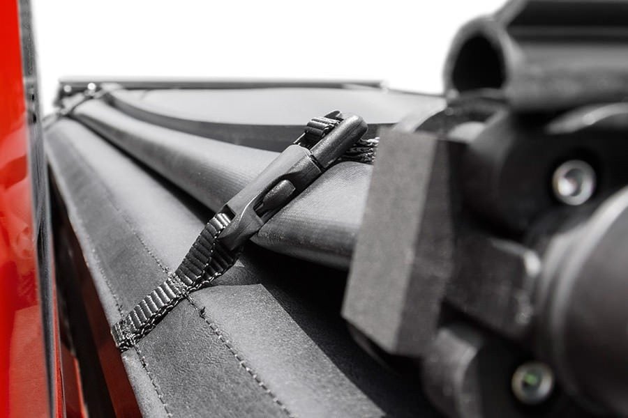 Soft Tri-Fold Bed Cover | 5' Bed | Dbl Cab | Toyota Tacoma 2WD/4WD (16-23)