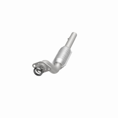MagnaFlow Direct Fit Catalytic Converter 96 Buick LeSabre 3.8L