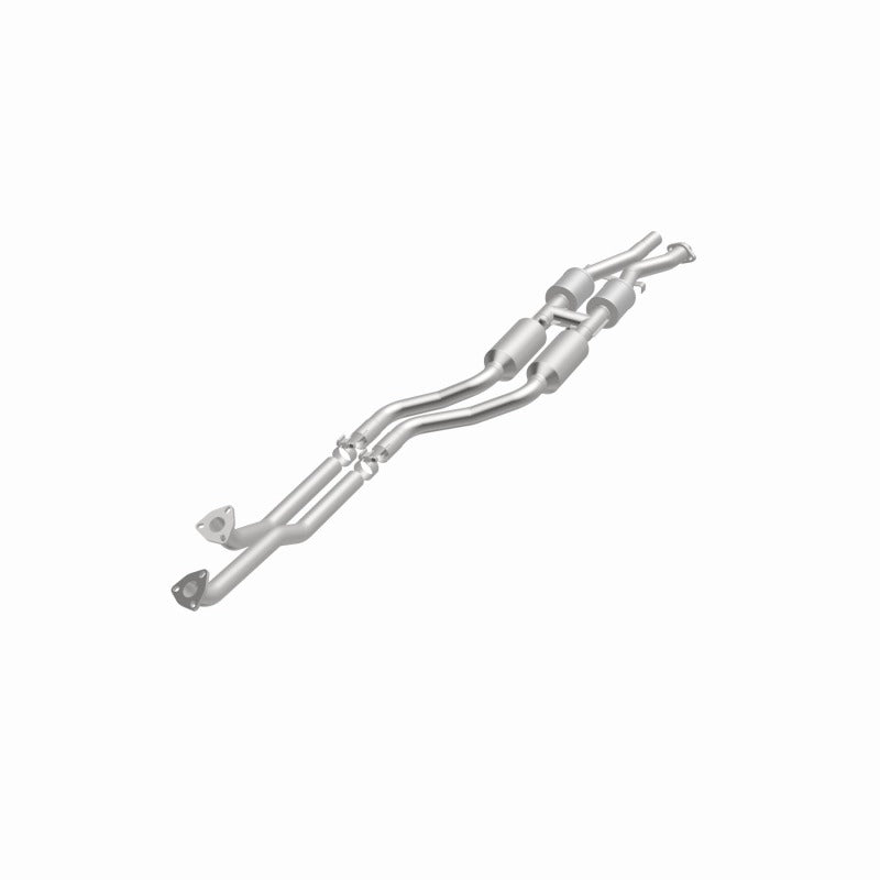 MagnaFlow Direct Fit Catalytic Converter 96-98 BMW 328 2.8L