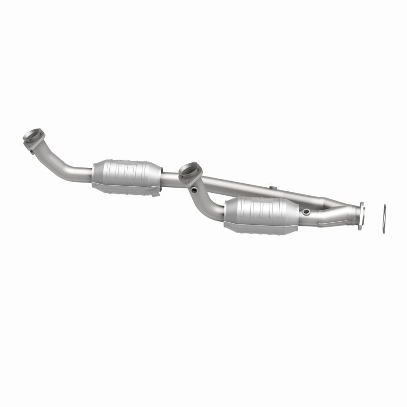 MagnaFlow 95-97 Ford Windstar 3.8L Direct Fit Converter