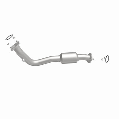 MagnaFlow Direct Fit Catalytic Converter 13-15 RAV4 2.5 Underbody