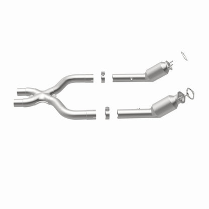 MagnaFlow Direct Fit Catalytic Converter California Grade 2011 Ford Mustang 5.0L
