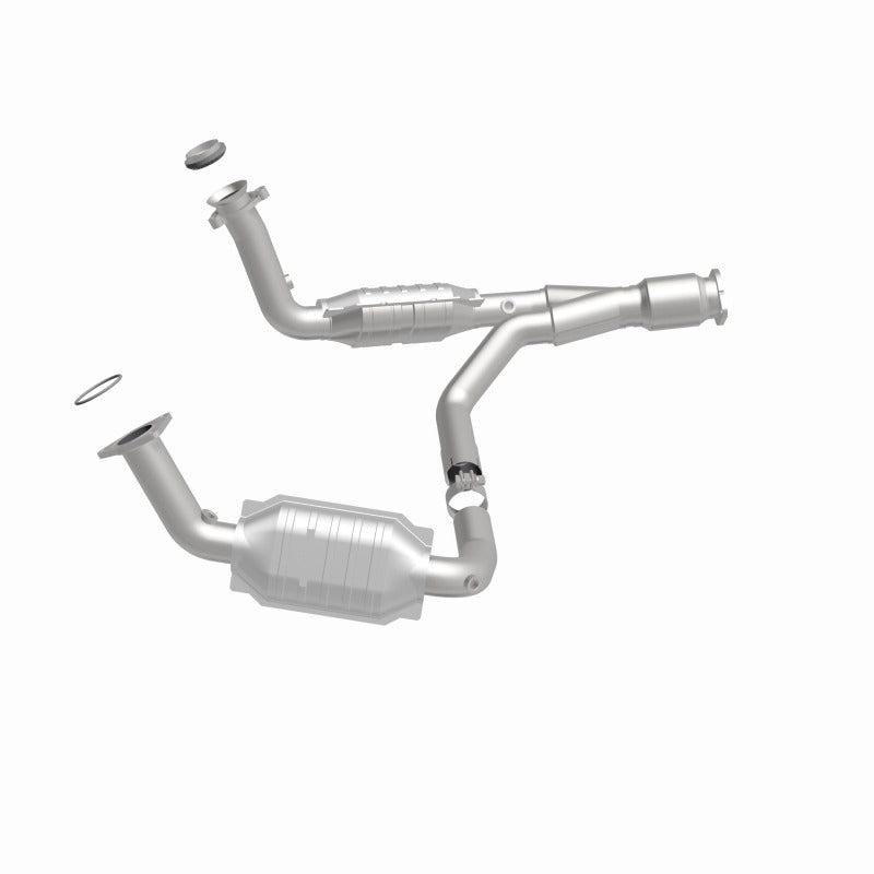 MagnaFlow Direct Fit Catalytic Converter 06-09 TB/Envoy 5.3/6.0 OEM