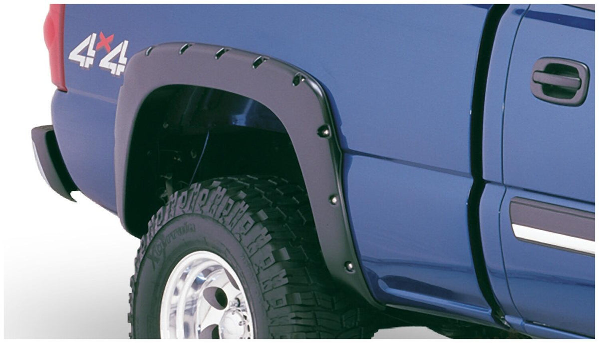 Black Pocket/Rivet Style Smooth Finish 4-Piece Fender Flare Set For 2021-2022 Chevrolet Colorado 61.7 In Bed Bushwacker