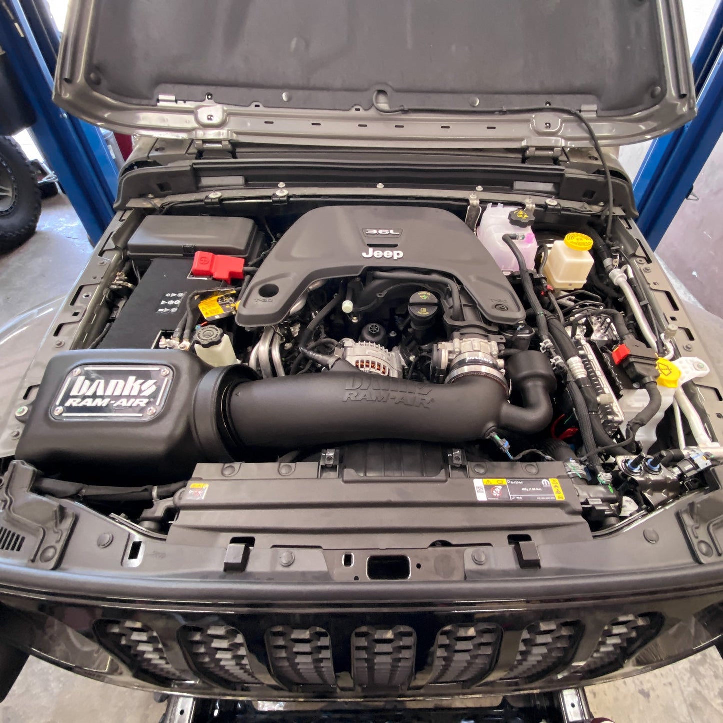 2018-2023 Jeep Wrangler 3.6L GAS Banks Ram-Air®
