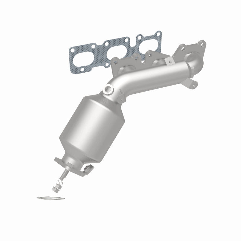MagnaFlow Direct Fit Catalytic Converter 11-14 Hyundai Genesis V6-3.8L