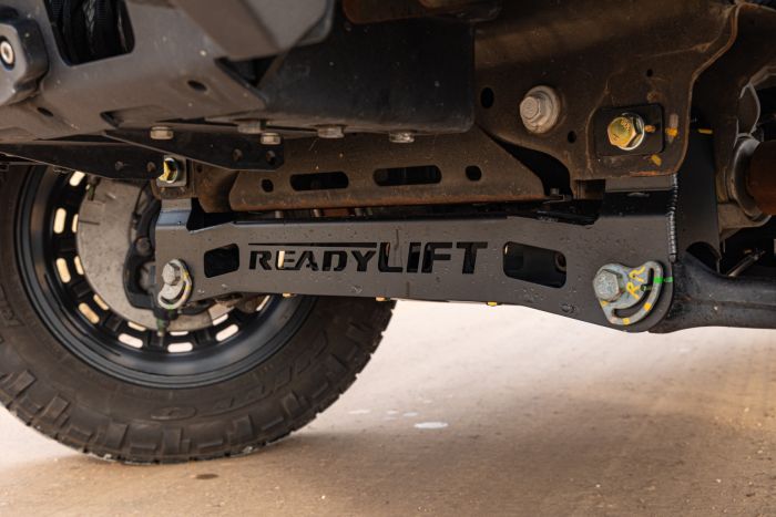 8 Inch MAX3.3 Suspension System 2025 Silverado/Sierra 1500 With Falcon 3.3 Shocks ReadyLIFT