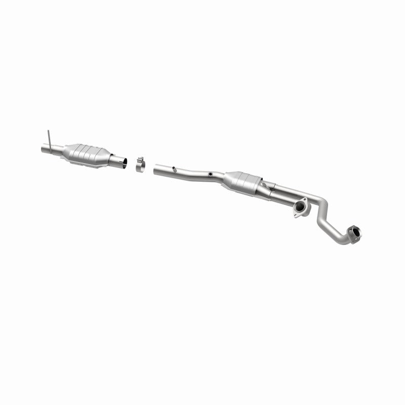 MagnaFlow Direct Fit Catalytic Converter 96 Ford F-150 4.9L I-6