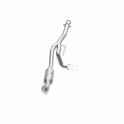 MagnaFlow Direct Fit Catalytic Converter California Grade 07-08 Ford Ranger 3.0L