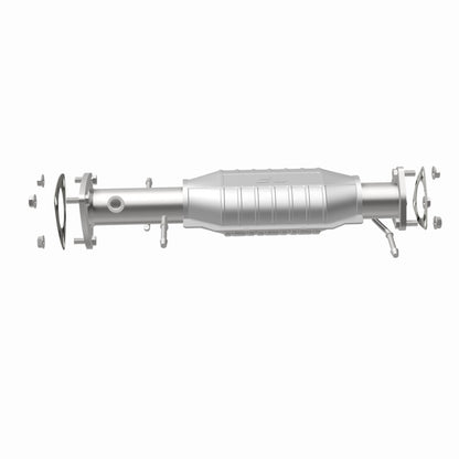 MagnaFlow Direct Fit Catalytic Converter 96-99 S10/Sanoma 4WD 4.3L
