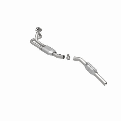 MagnaFlow Direct Fit Catalytic Converter 1996 Ford E-150 4.9L