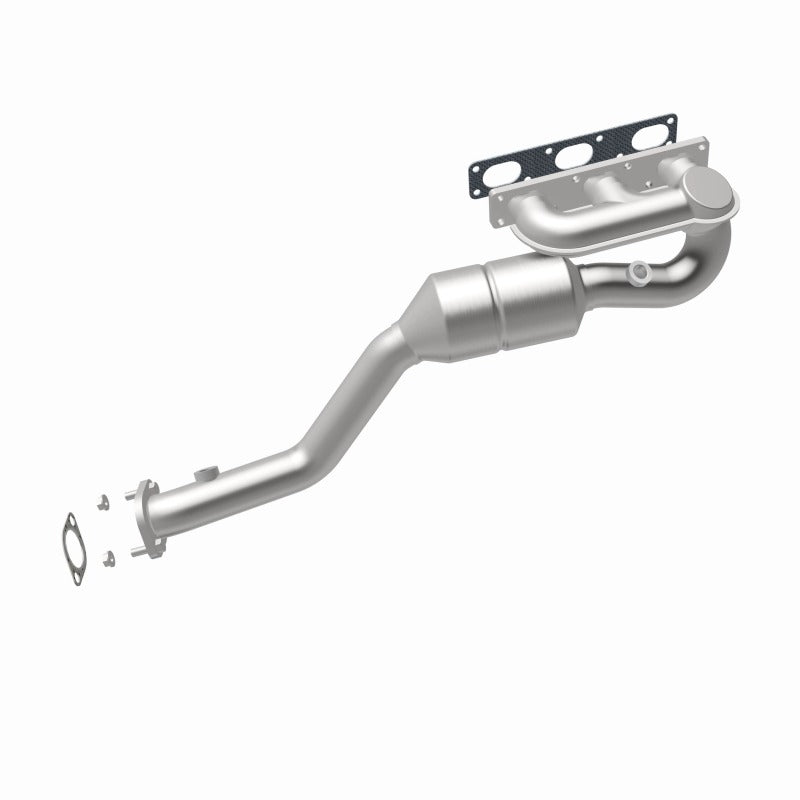 MagnaFlow Direct Fit Catalytic Converter BMW 5 99-00 Front