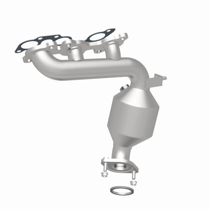 MagnaFlow Direct Fit Catalytic Converter 04-06 Toyota Sienna 3.3L