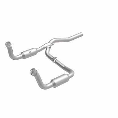 MagnaFlow Direct Fit Catalytic Converter 2009-2012 Dodge Nitro 3.7L Underbody