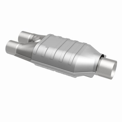 MagnaFlow Universal Catalytic Converter 2/3 D/S Single O2 Boss