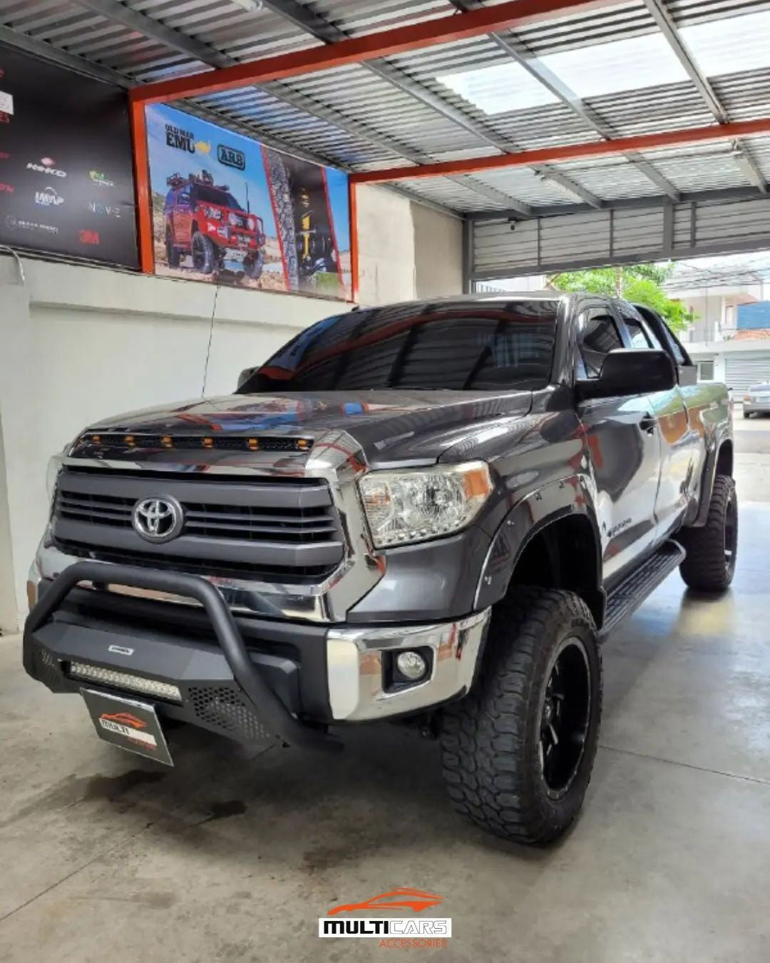 RC4 LR with Mounting Brackets Textured Black 2014-2021 Toyota Tundra Go Rhino