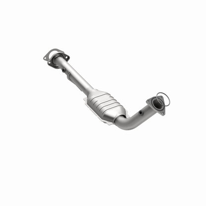 MagnaFlow Direct Fit Catalytic Conv 02-06 Cadillac Escalade / 02-06 GM Yukon (Inc Denali) 6.0L P/S