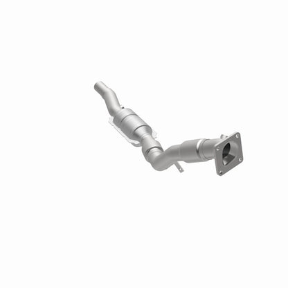 MagnaFlow Direct Fit Catalytic Converter 00-02 Audi A6 Quattro 2.7L