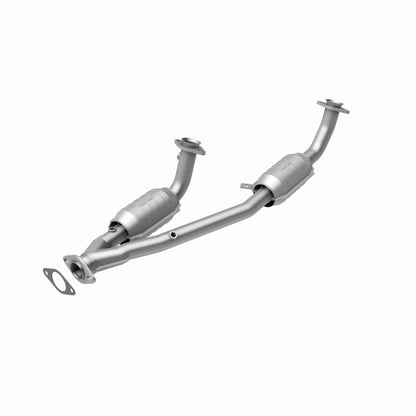 MagnaFlow 95-97 Ford Windstar 3.8L Direct Fit Converter
