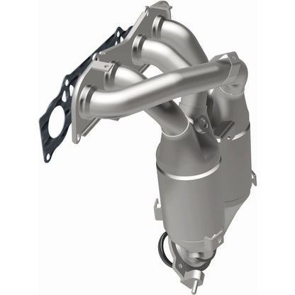 MagnaFlow Direct Fit Catalytic Converter 01-06 Toyota Highlander 2.4L