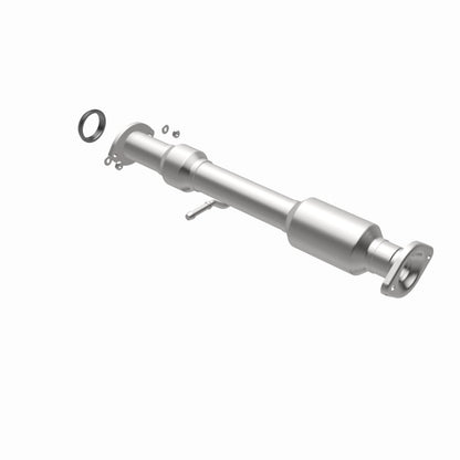 MagnaFlow Direct Fit Catalytic Converter 14-15 Toyota Highlander 3.5L