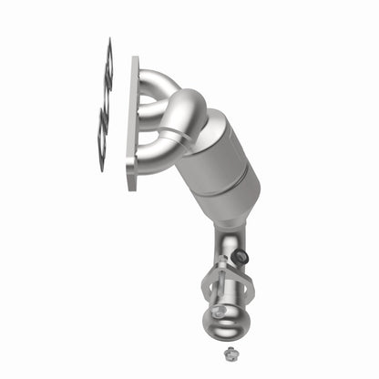 MagnaFlow Direct Fit Catalytic Converter 01-06 Escape 3.0 with oil