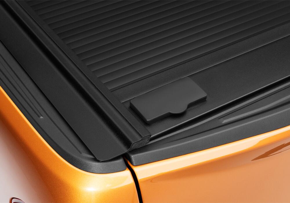 RetraxOne MX Retractable Tonneau Cover Matte One Piece Polycarbonate Finish 2019-2023 Ford Ranger 5' Bed without Stake Pockets