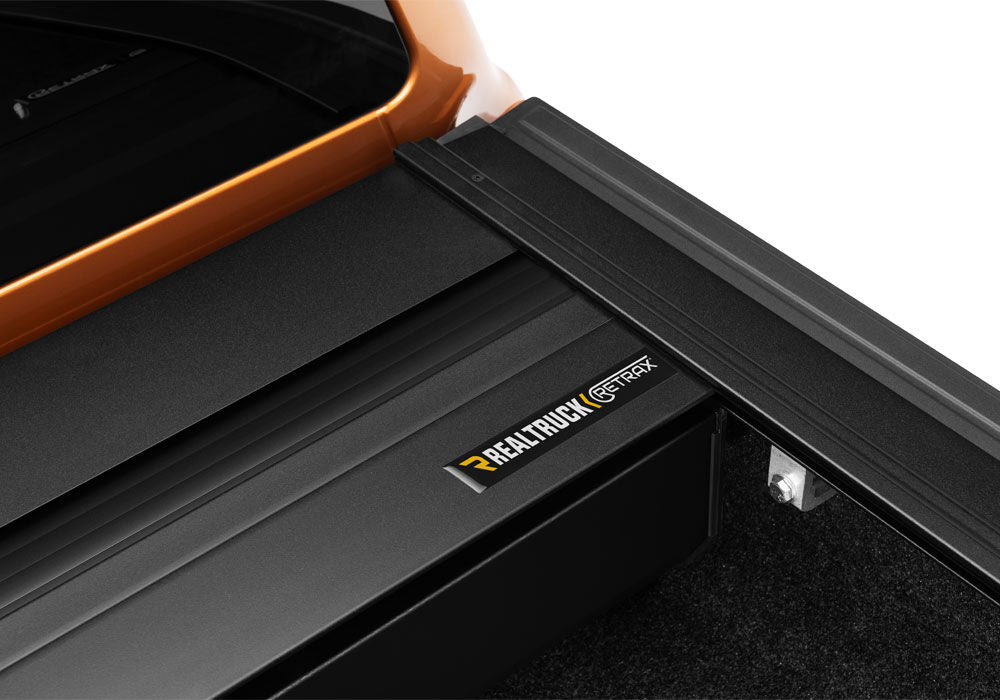 RetraxOne MX Retractable Tonneau Cover Matte One Piece Polycarbonate Finish 2024-2025 Ford Ranger 5' Bed without Cargo Management System without Stake Pockets