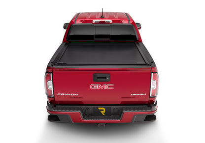 RetraxOne MX Retractable Tonneau Cover Matte One Piece Polycarbonate Finish 2015-2022 Colorado/Canyon 5' 2 inch Bed without Stake Pockets