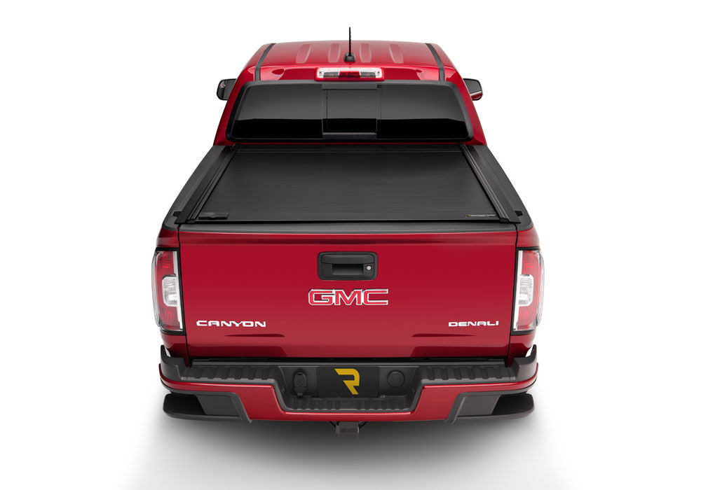 RetraxOne MX Retractable Tonneau Cover Matte One Piece Polycarbonate Finish 2023-2026 Colorado/Canyon 5' 2 inch Bed without Stake Pockets