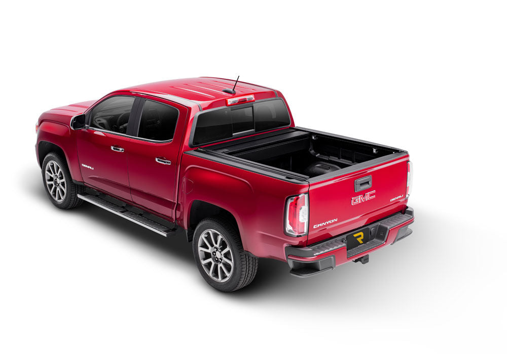 RetraxOne MX Retractable Tonneau Cover Matte One Piece Polycarbonate Finish 2023-2026 Colorado/Canyon 5' 2 inch Bed without Stake Pockets