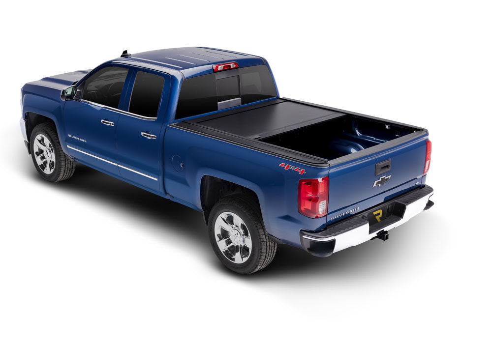 RetraxOne MX Retractable Tonneau Cover Matte One Piece Polycarbonate Finish 2014-2018 Silverado/Sierra 5' 9 inch Bed without Stake Pockets Standard Rails